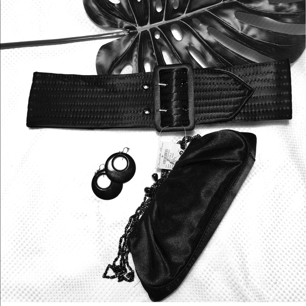 🔥NWT Charlotte Russe Quilted Look Wide Belt